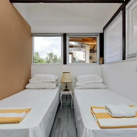 Capri House Holiday home Seget Vranjica