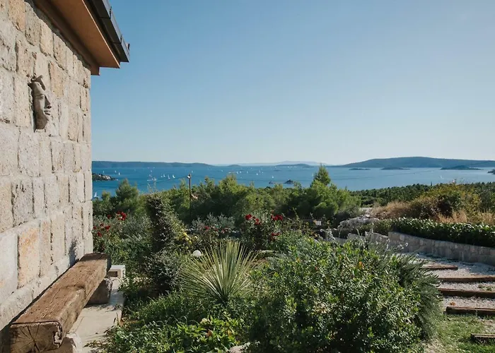 Capri House